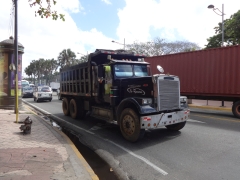 Freightliner FLC 6x4