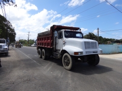International 8300 6x4