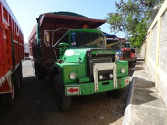 Mack DM600 Steel nose 8x4