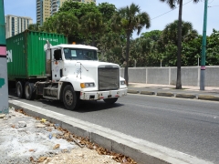 Freightliner FLD112