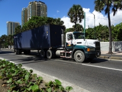 Mack CH613