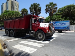 Mack DM600 6x4 Steel nose