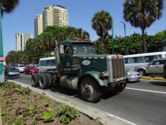 Peterbilt 357 