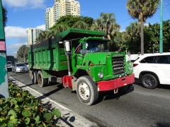 Mack DM600 6x4 Steel nose