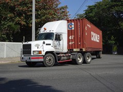 Mack CH613