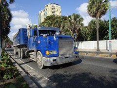 Freightliner FLD120