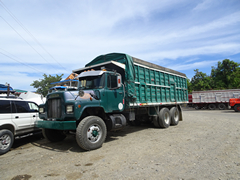 Mack R Model 6x4