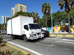 Fuso Canter 4x2