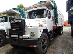 Mack DM600 Steel nose 6x4