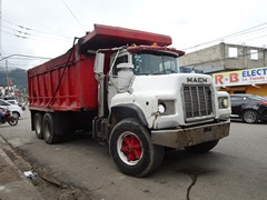 Mack DM600 6x4