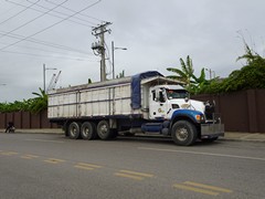 Mack Granite 8x4