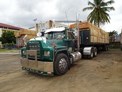 Mack R Model 6x4