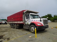 Freightliner M2 112 8x4