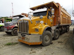 Kenworth T800 12x4