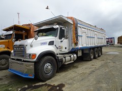Mack Granite 8x4