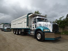 Mack Granite 8x4
