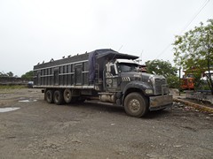 Mack Granite 8x4