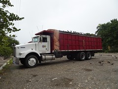 Kenworth T800 6x4
