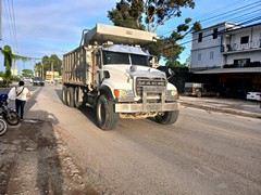 Mack Granite 8x4